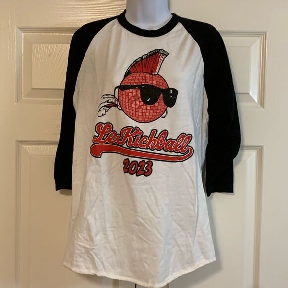 Tultex Tops - Baseball shirt, Le Kickball, ladies medium, 💯 cotton, like new